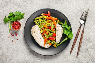 Chicken fillet with vegetables