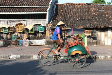 Fototapeta na wymiar Bird Market In Yogyakarta, Java, Indonesia