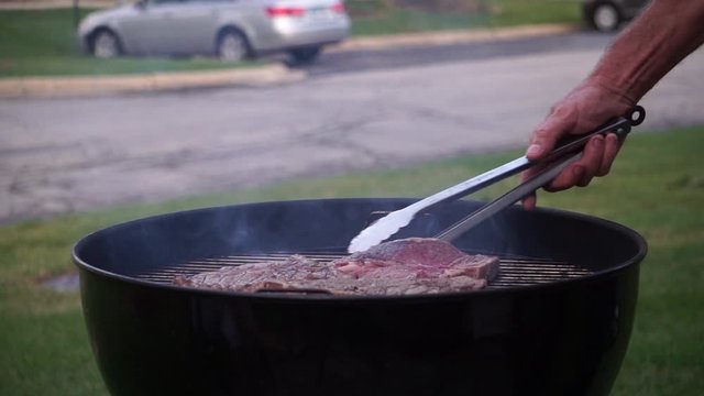 Grilling T-bones - BBW beef steak