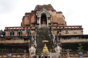 Fototapeta premium old temples in chiang mai, thailand