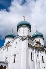 Fototapeta na wymiar Assumption Cathedral in Trinity Sergius Lavra near Moscow