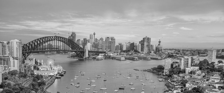 Fototapeta Downtown Sydney skyline in Australia