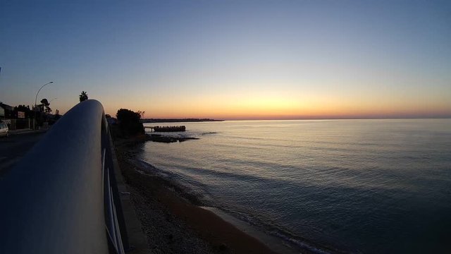 Avola (Siracusa), Sicilia - ITALIA | Il momento magico prima dell'alba sul mare 