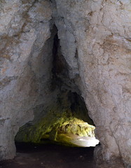 cave from the Varghis gorge