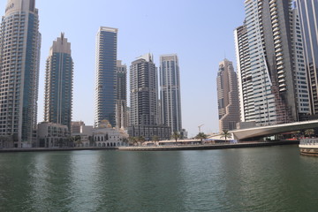 Fototapeta na wymiar Marina à Dubaï, Émirats arabes unis