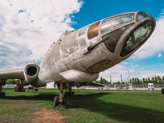 Military air transport, helicopter or aircraft