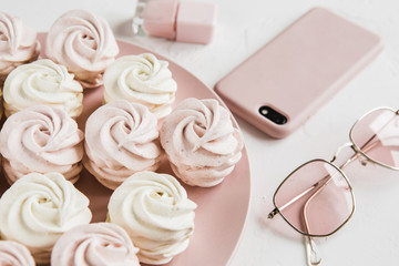 beautiful, healthy, delicious homemade marshmallows