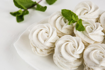 beautiful, healthy, delicious homemade marshmallows