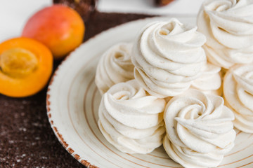 beautiful, healthy, delicious homemade marshmallows