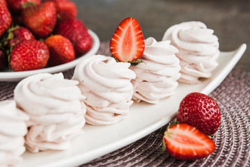 beautiful, healthy, delicious homemade marshmallows