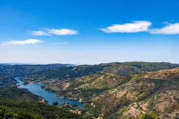 Fototapeta na wymiar view of mountains in Peneda-Gerês National Park