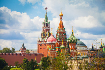 Fototapeta na wymiar View on Spasskaya Tower and St Basil's cathedral