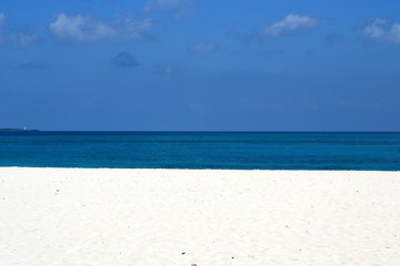 Obraz premium beach and blue sky