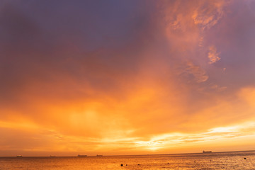 Atardecer en la playa de Santa Marta