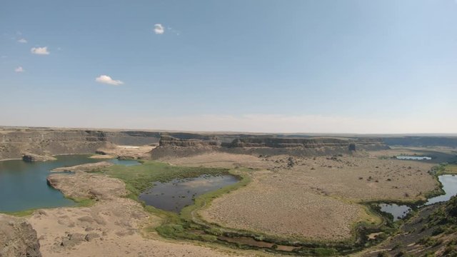 Pan of Dry Lakes Observatory Lookout View in Summer Season