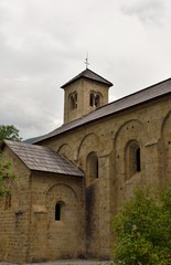 Fototapeta na wymiar Abbaye de Boscodon (Hautes-Alpes)