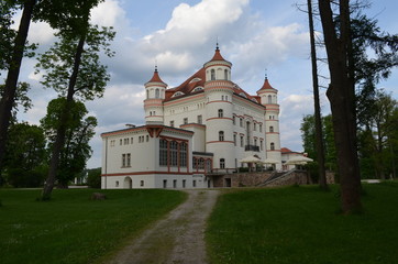 Pałac w Wojanowie, Dolina Pałaców i Ogrodów, Dolny Śląsk, Polska