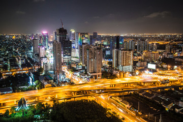 Fototapeta na wymiar Bangkok street views by night in Thailand