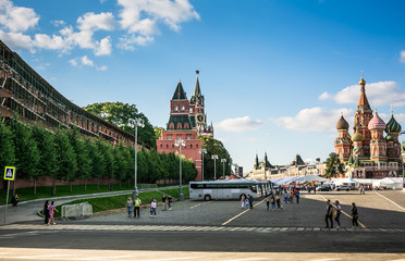 Obraz premium Vasiliy Blazhenniy church nearby of Kremlim and red square, summer, Moscow