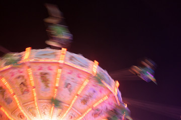 Kettenkarusel, Fliegkraft 