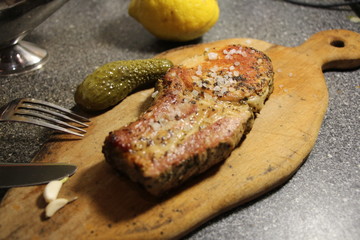 grilled salmon steak with vegetables