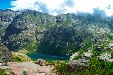 Fototapeta na wymiar Corse Lake in the mountain