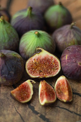  figs on a dark background, paleo diet, still life