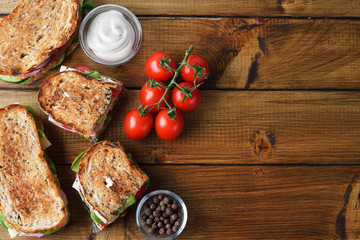 Sandwich with cheese and ham