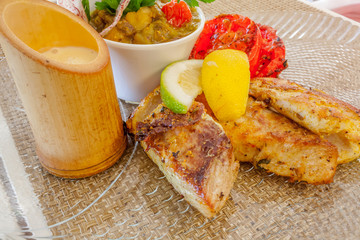 pavés de poisson et légumes 