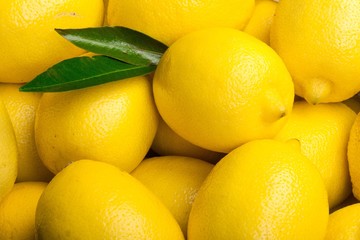 Fresh whole lemons