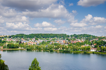 Fototapeta na wymiar View from the Mohnesee dam.