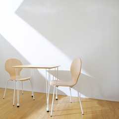 table and chairs in room