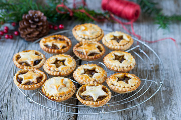 Traditional Christmas mince pies