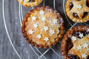 Traditional Christmas mince pies © Magdalena Bujak