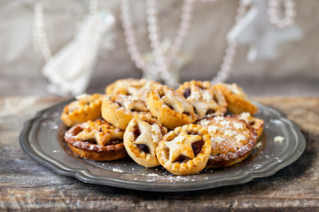 Traditional Christmas mince pies © Magdalena Bujak