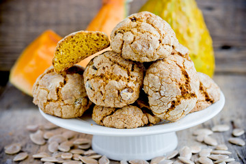 Healthy pumpkin cookies with sugar crust, thanksgiving treat idea