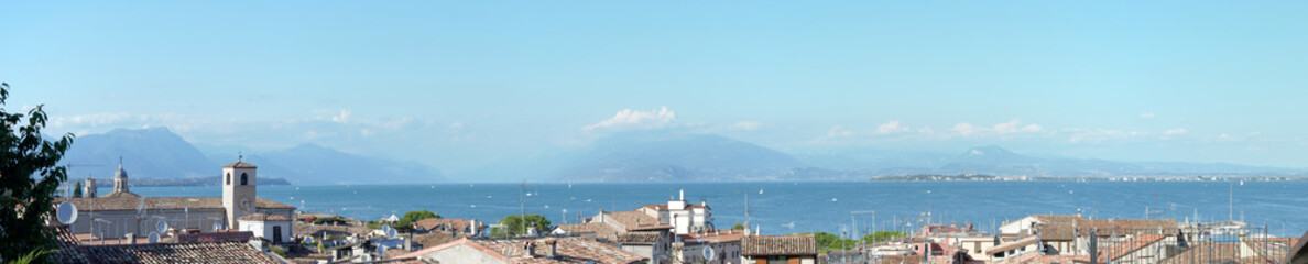Fototapeta premium Desenzano del Garda Panorama