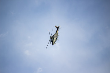 Helikopterkunstlfug auf der Flugschau in Zeltweg