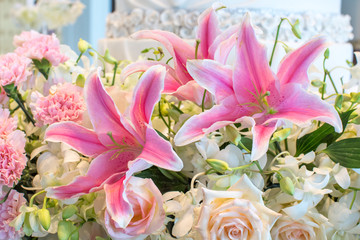 ouquet of  Pink lilies and pink roses