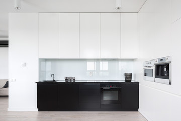 Black and white kitchen