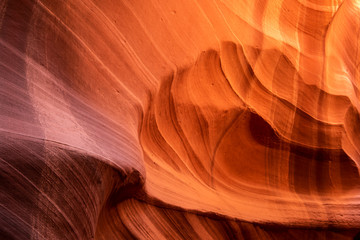 Upper Antelope Canyon midday photography tour