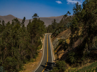 Obraz premium Road in the mountains