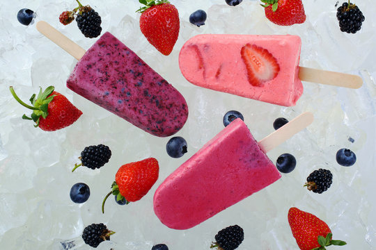 gelato alla frutta fatto in casa colorato