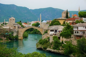 Fototapeta na wymiar the old town of Mostar