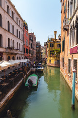 Fototapeta na wymiar Beautiful views of canals and bridges in Venice