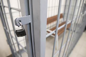 Obraz premium cell in the courtroom of Russia, for prisoners, suspects, convicts