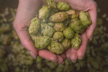 The flat hand with fresh hop