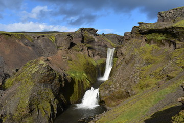 Fototapeta na wymiar iceland - waterfall