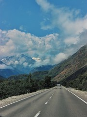 road to the mountains