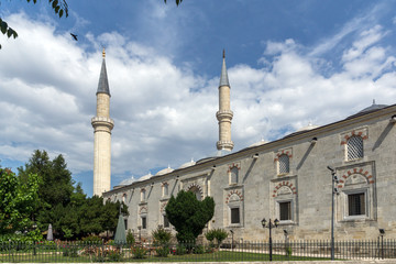 Fototapeta na wymiar Uc Serefeli mosque Mosque in city of Edirne, Turkey